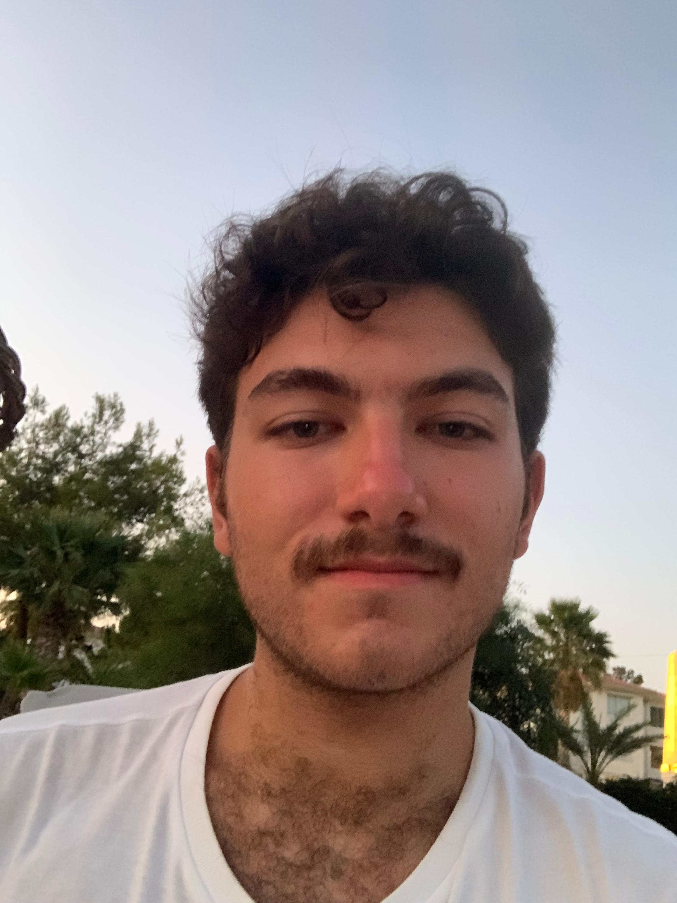 DersAktif öğrencisi - Vedat